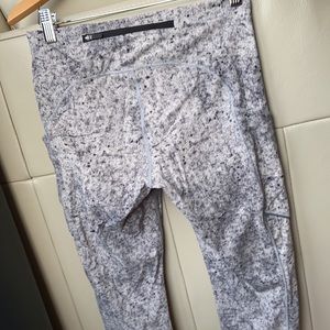 Athleta Cropped Leggings Size 4